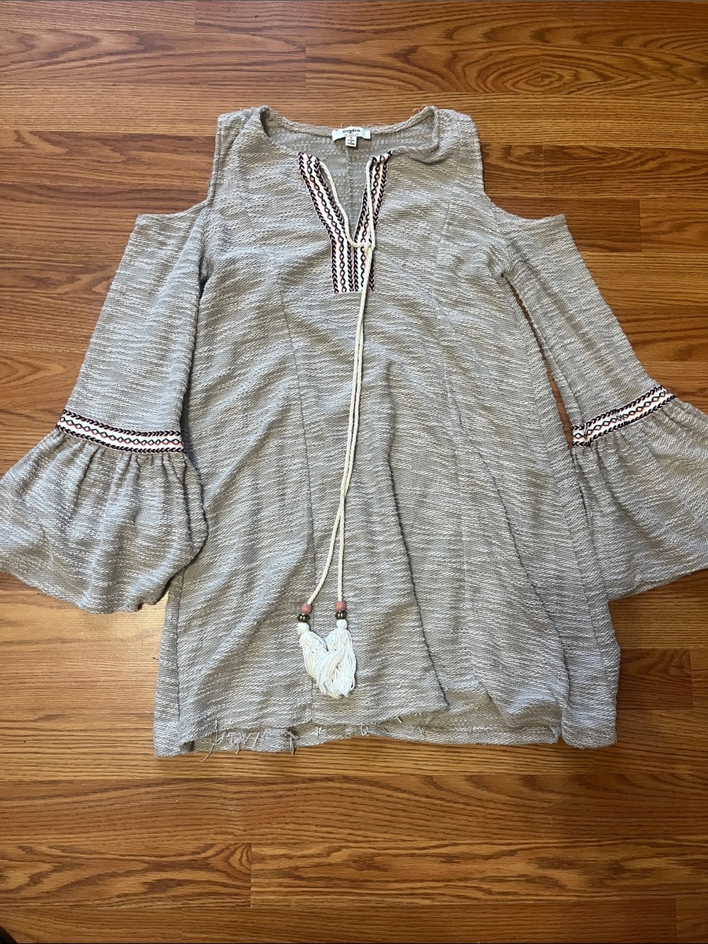 Cold-Shoulder Bell Sleeve Tunic in Heather Gray with Tassel Tie